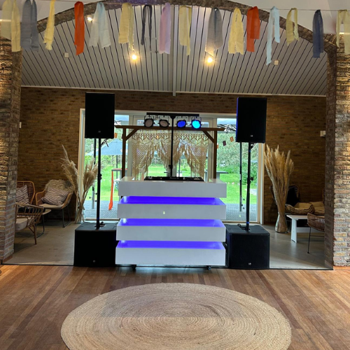 boaz entertainment cobain set